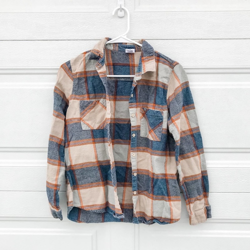 Destined Plaid Flannel Collared Size Large